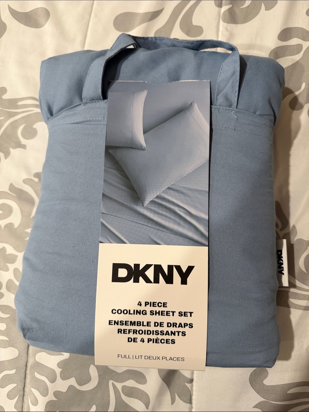 DKNY 4-Piece Cooling Sheet Set - Pale Blue